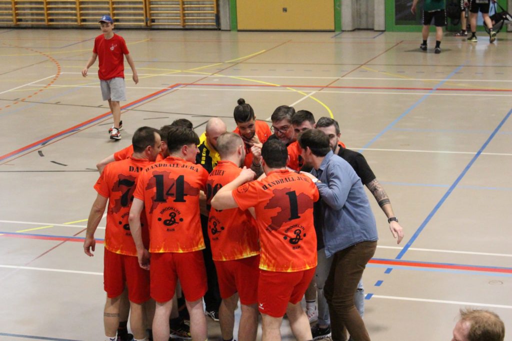 crie de guerre du handballjuraclub